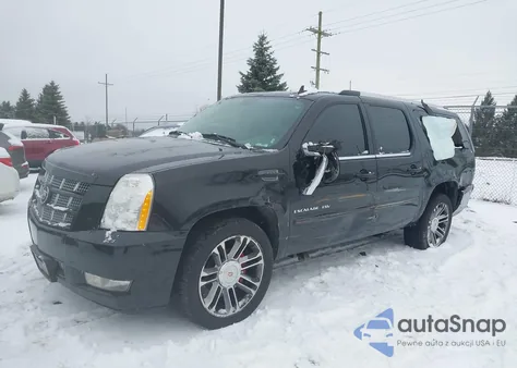 2012 Cadillac Escalade Esv Premium z USA, uszkodzony, nr VIN 1GYS4JEF0CR310045